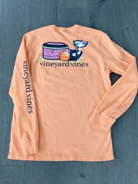 Vineyard Vines Other - Vineyard Vines Peach Long Sleeve Whale Graphic Tee​